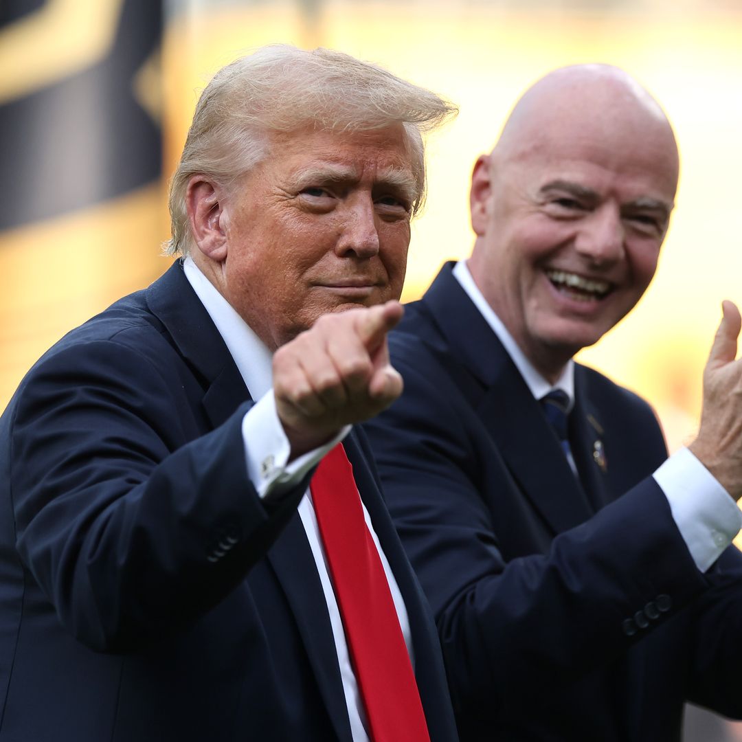 Donald Trump junto a Gianni Infantino
